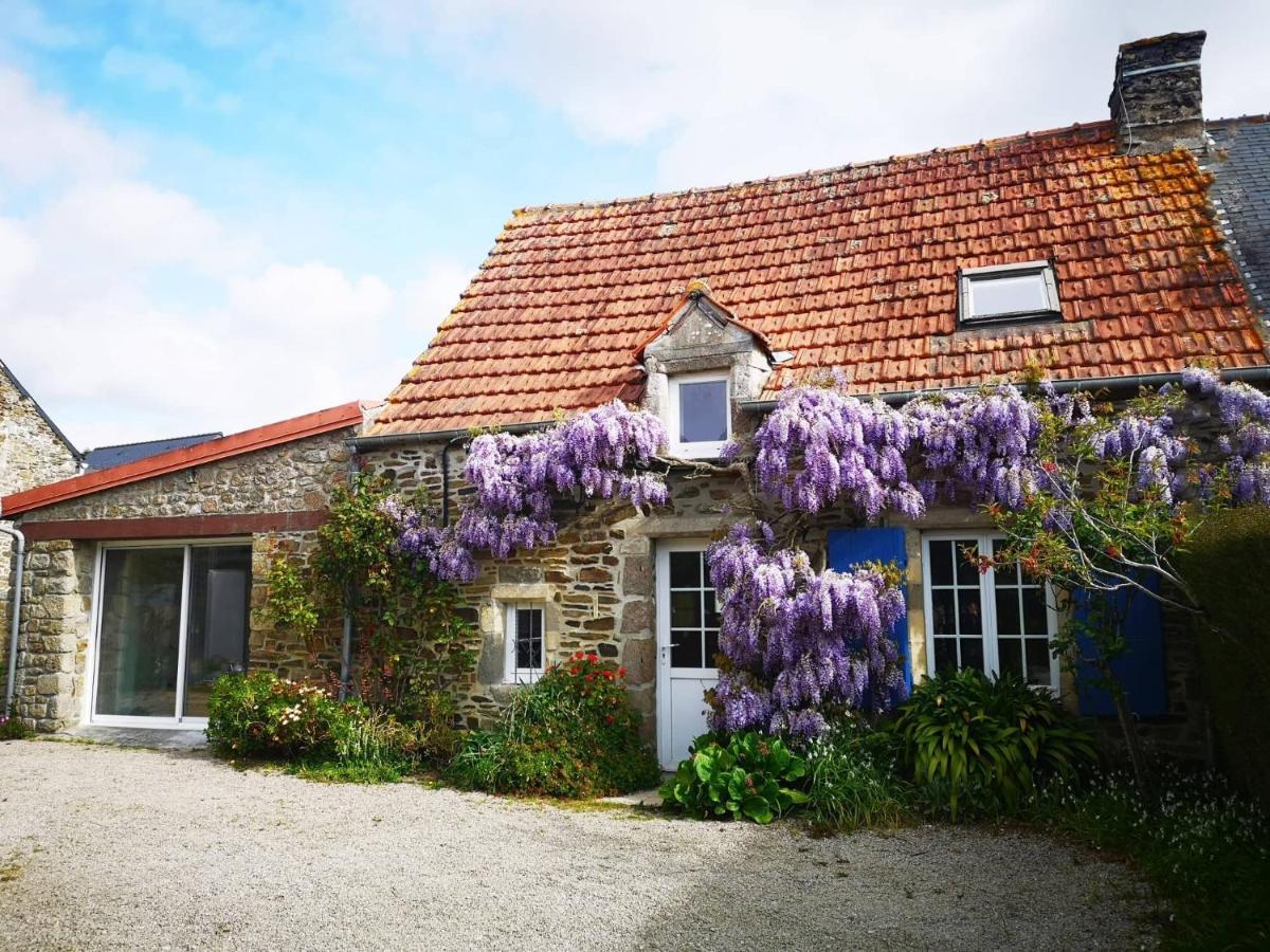 Maison Normande Proche De La Et Des Lieux Touristiques * Quettehou