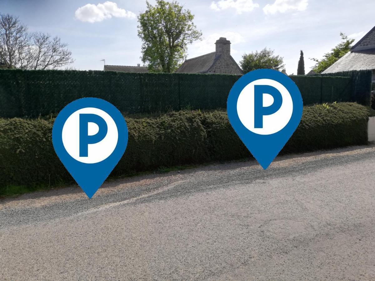 Maison Normande Proche De La Et Des Lieux Touristiques * Quettehou