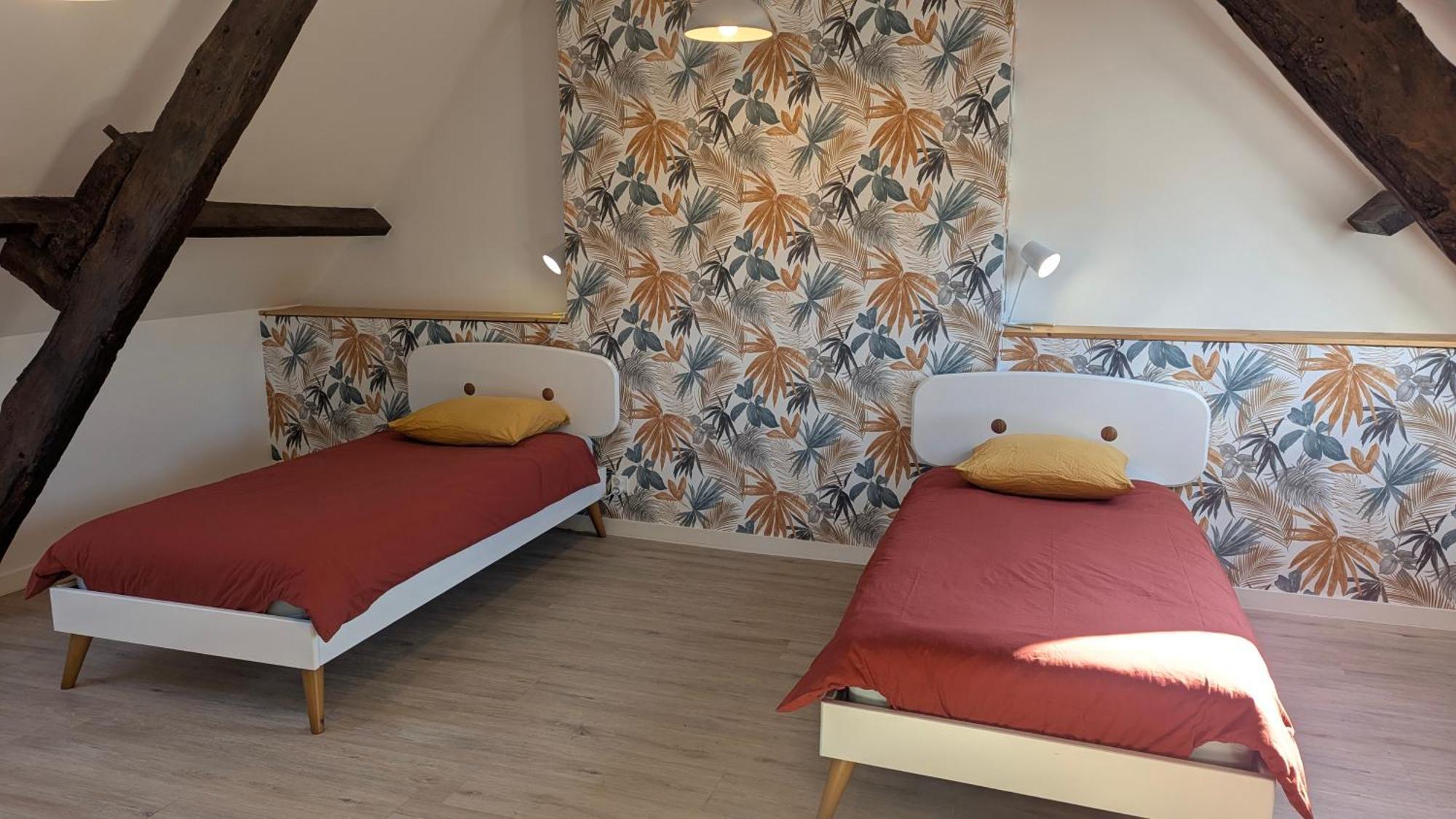 Maison Normande Proche De La Et Des Lieux Touristiques * Quettehou